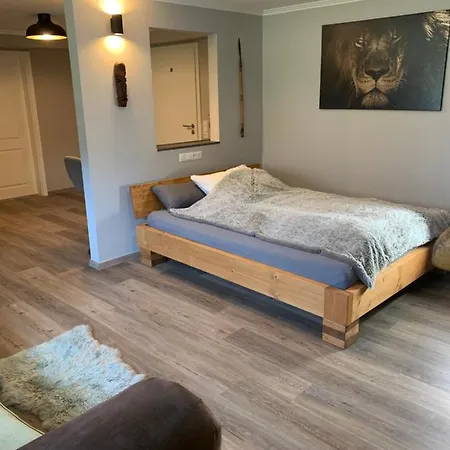 African - Bei Frankfurt Maintal